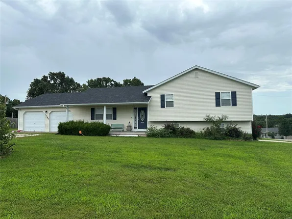 15390 Top Dr, Saint Robert, MO 65584