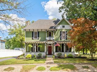 200 Park Ave, Grottoes, VA 24441