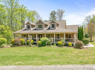 50 Cherry Grove Rd, Asheville, NC 28805