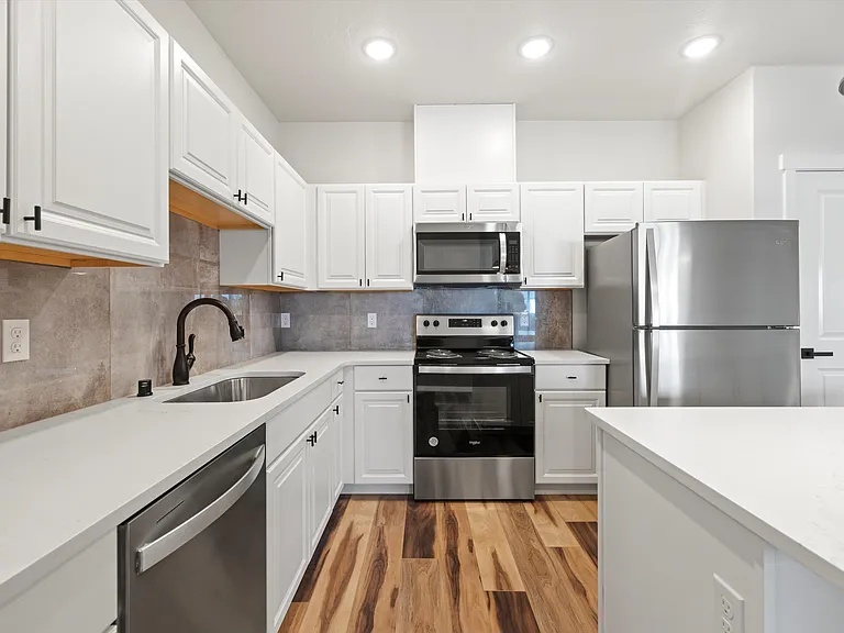 318 N Arthur St #A — Photo 18