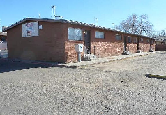 2nd image of 3418 Eastern Ave SE APT 1