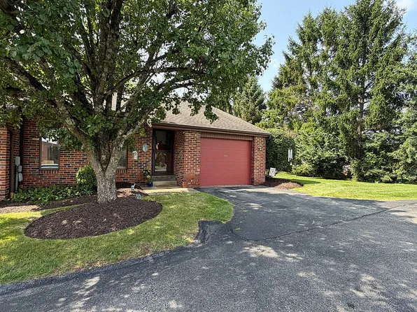 151 Greenwood Dr, Canonsburg, PA 15317