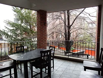 Rented by Aimee Grodanz, LREB