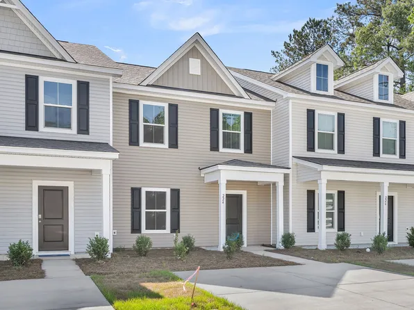 224 Harding Ln, Goose Creek, SC 29445