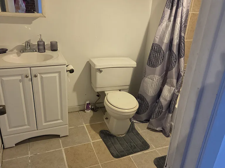 2102 Chippewa St #2 — Photo 10