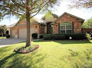 111 Stamford Dr, Hickory Creek, TX 75065
