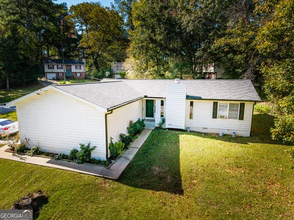 1774 Hunting Creek Ln SE, Conyers, GA 30013
