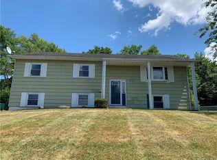 53 Delaware Rd, Newburgh, NY 12550