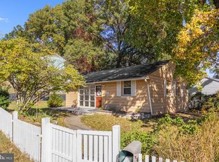 5120 Kenesaw St, College Park, MD 20740