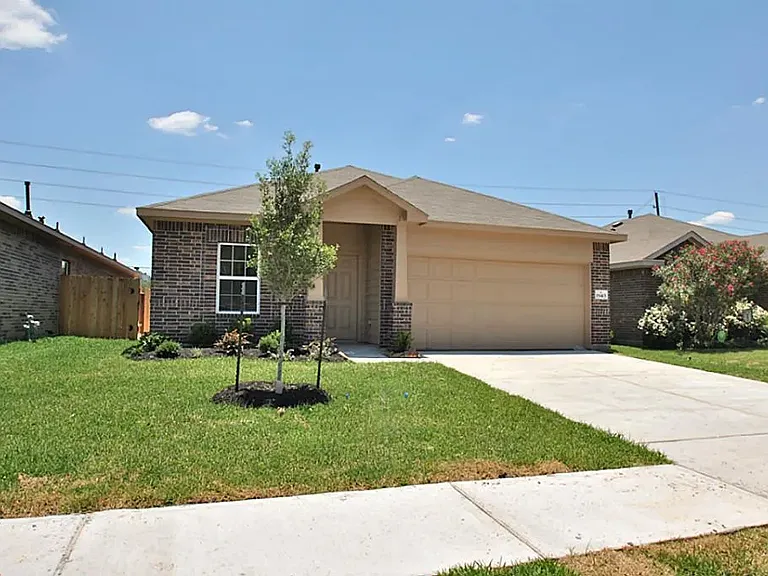 19415 Cypress Harrow Dr — Photo 1