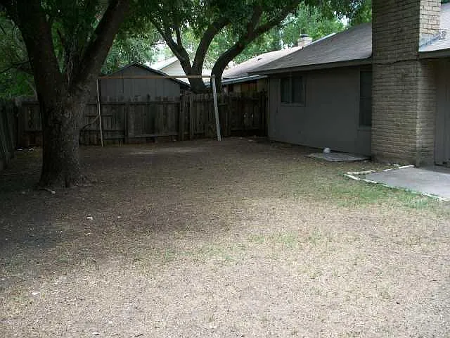 7100 Meadow Run — Photo 15