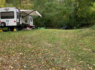 2287 S Lakeshore Dr, Brooklyn, IA 52211