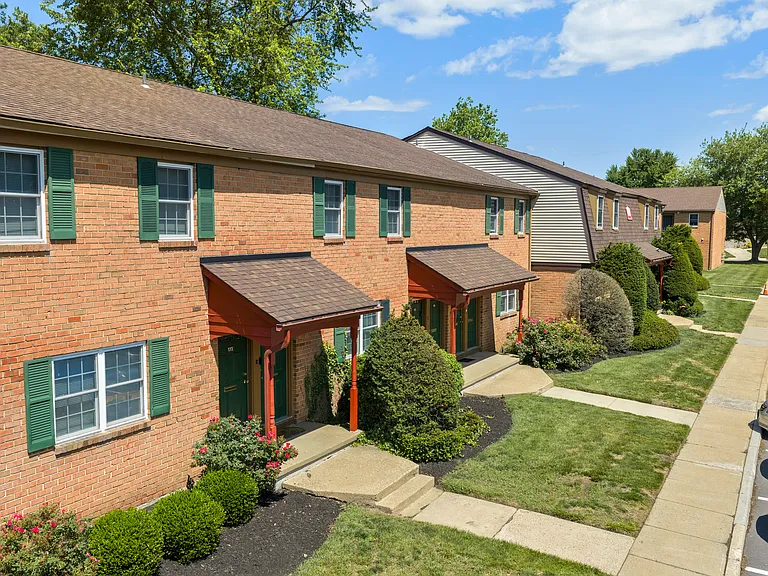 Metropolitan Marlton — Photo 1