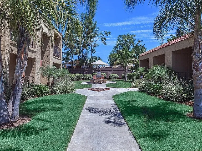 Evergreen Villas — Photo 17