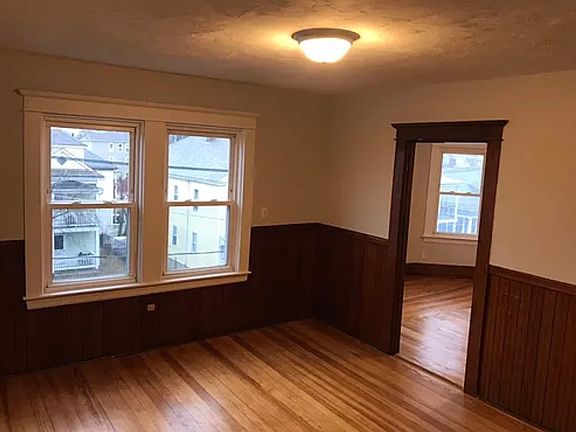 2nd image of 115 Wood St Unit 2E