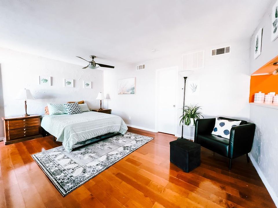 1st image of 4347 Dickason Ave APT 216