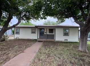 1604 N Sam Houston Ave, Odessa, TX 79761