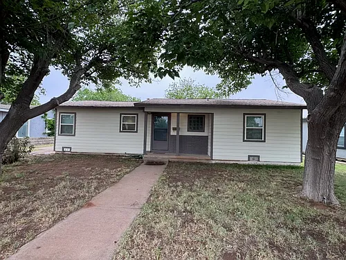 1604 N Sam Houston Ave Photo 1