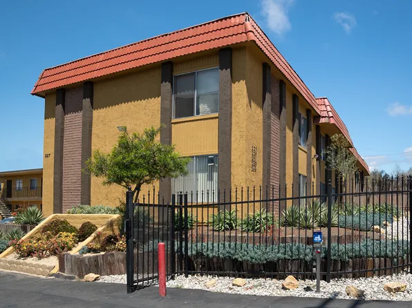 Casa Manana, 227-235 Cypress Dr #235-G, San Ysidro, CA 92173