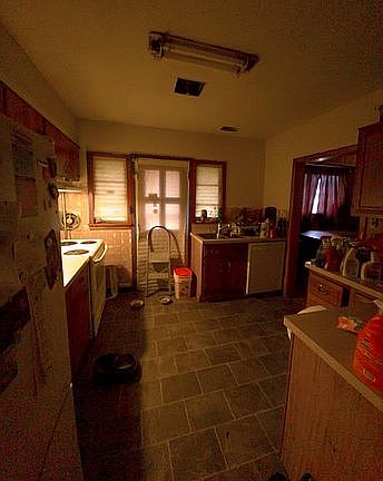 3rd image of 340 Lexington Ave
