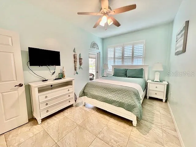 2060 Matecumbe Key Rd #2102 — Photo 29