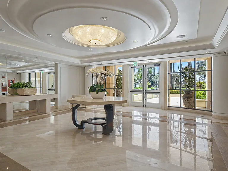 701 Ocean Ave #PHD — Photo 5