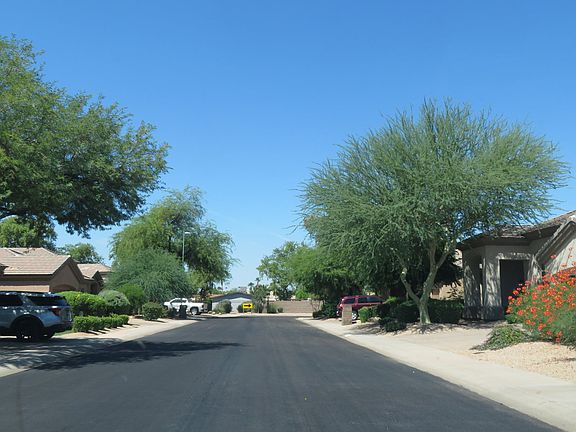 5th image of 6422 E Crocus Dr