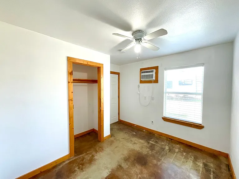 573 State Highway 97 E — Photo 10
