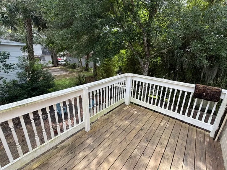 25 Desoto Pl — Photo 5