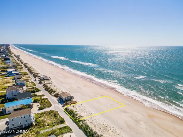 334 Topsail Road, North Topsail Beach, NC 28460