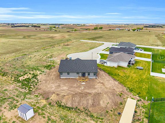 3rd image of 5207 18th Avenue Pl