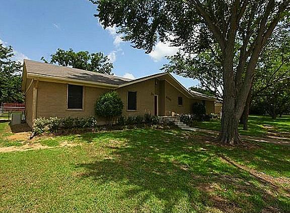 2nd image of 4206 Southridge Dr
