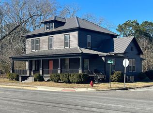 200 W Academy St, Robersonville, NC 27871
