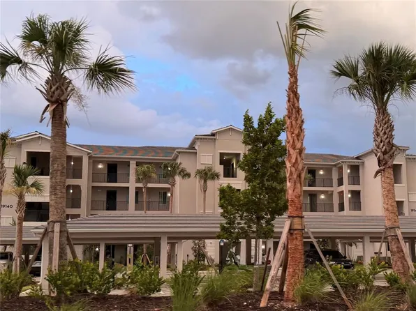 19140 SCALLOP LOOP #302, LAKEWOOD RANCH, FL 34211