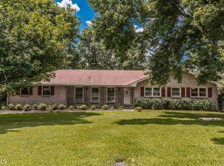 2635 Ashworth Lake Rd, Snellville, GA 30078