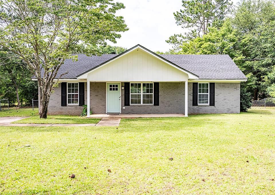 1st image of 139 Country Dr