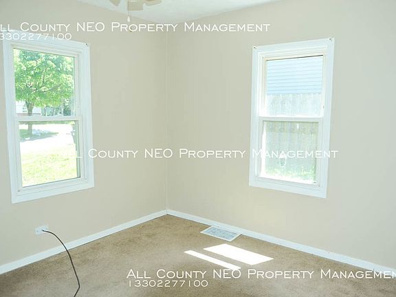 5th image of 1585 Maxen Dr