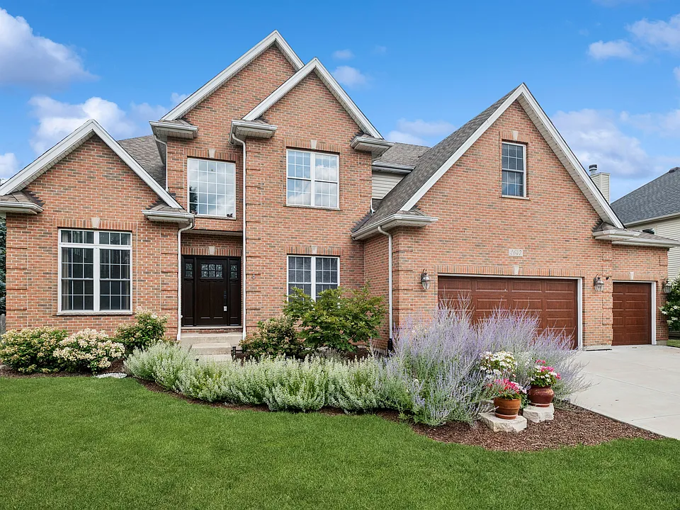2647 Lupine Cir
