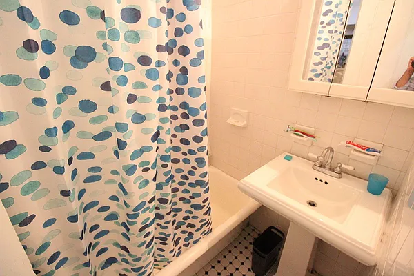 Rented by Luxor Homes & Investment Realty | media 23