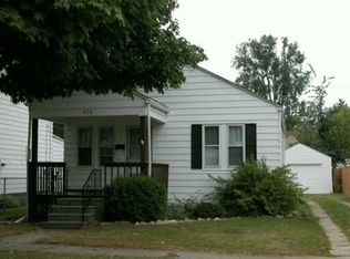 926 E Irvington Dr, South Bend, IN