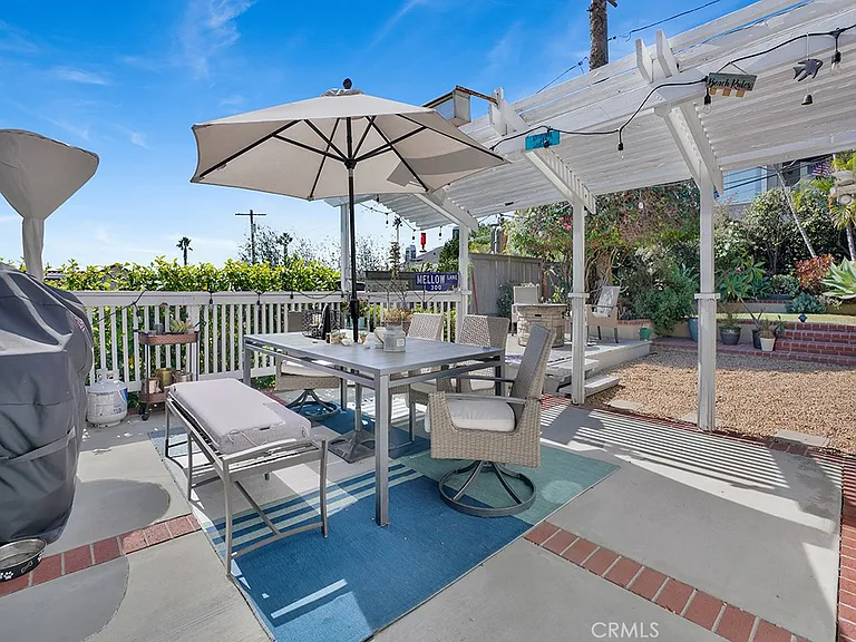 33841 Golden Lantern St — Photo 7