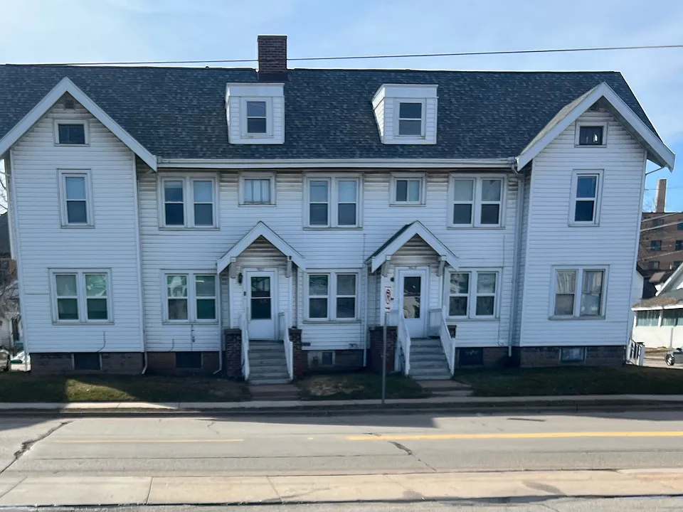 461 Bowen St #461