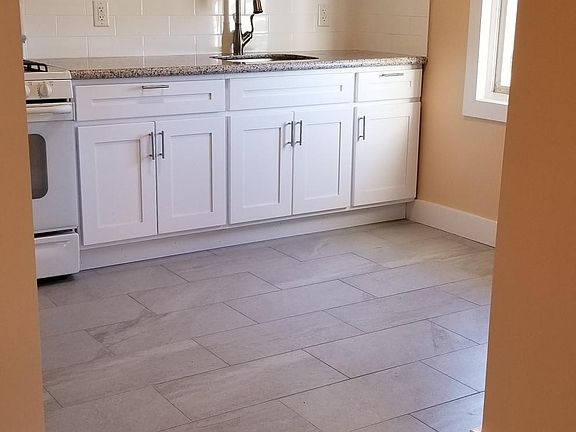 4th image of 177 Morrison Ave #2