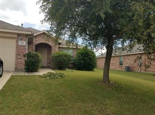 1221 Diamond Back Ln, Haslet, TX 76052