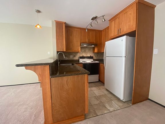 5th image of 1477 Floribunda Ave Unit 205-205-205