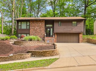 4373 Greenway Rd, South Euclid, OH 44121