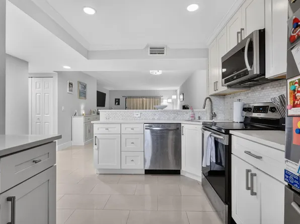 3011 LINTON Boulevard #103D, Delray Beach, FL 33445