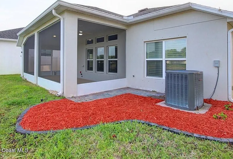 4188 Trovita Cir W — Photo 30