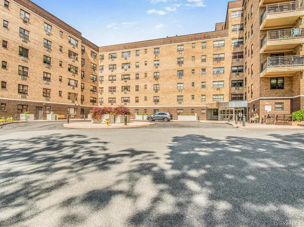 505 Central Avenue #305, White Plains, NY 10606