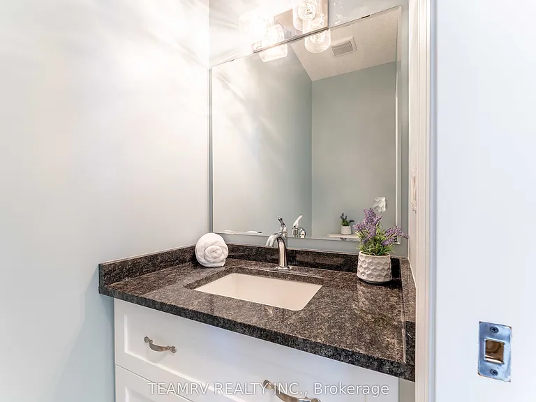 382 Masters Dr — Photo 19